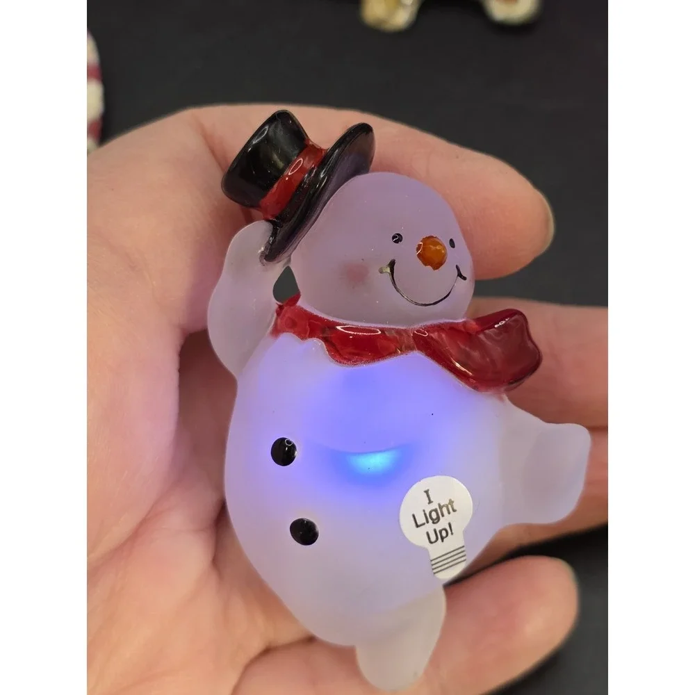 Christmas Light Up Plastic Acrylic Pins Frosty Snowman